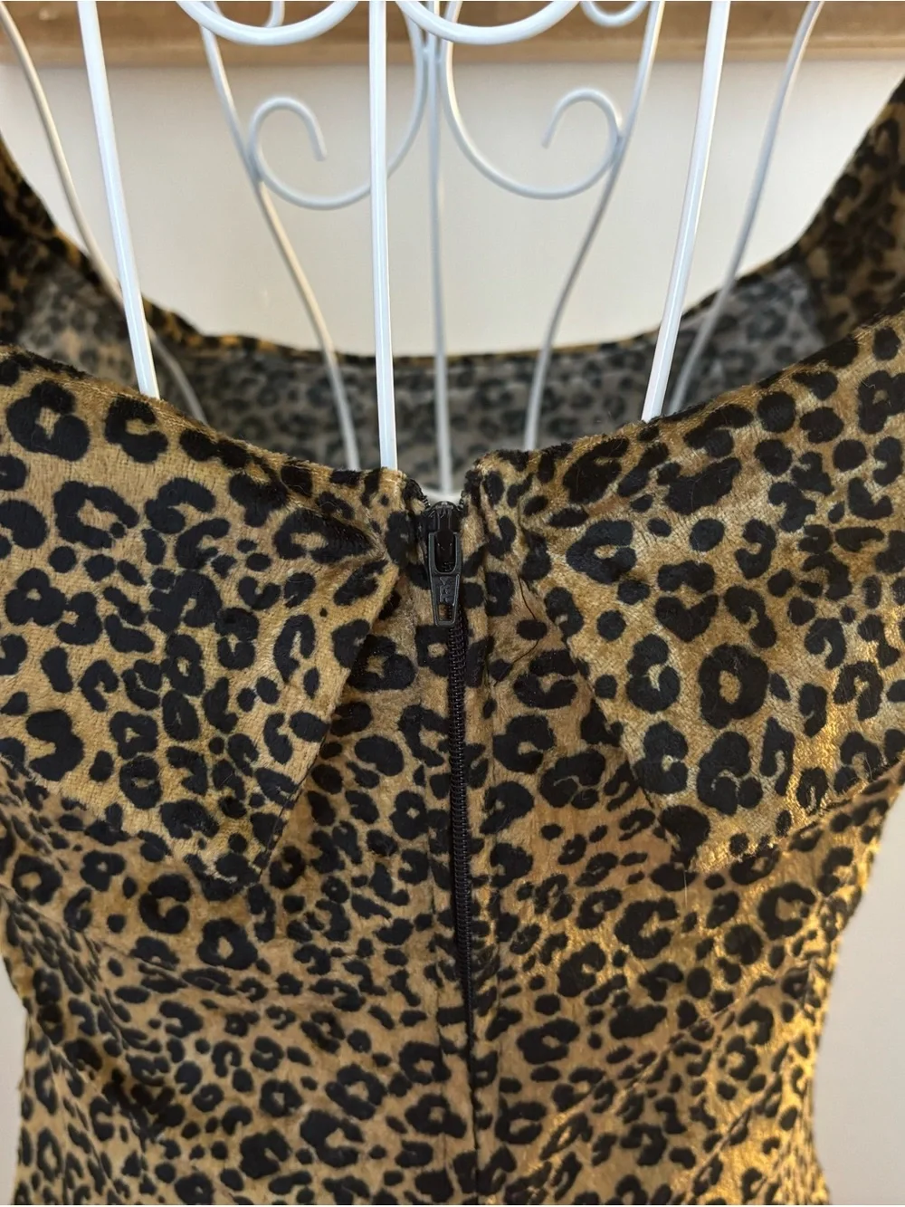 Stop Staring Leopard-Print Midi Dress in Gold and Black - Picture 4 of 9